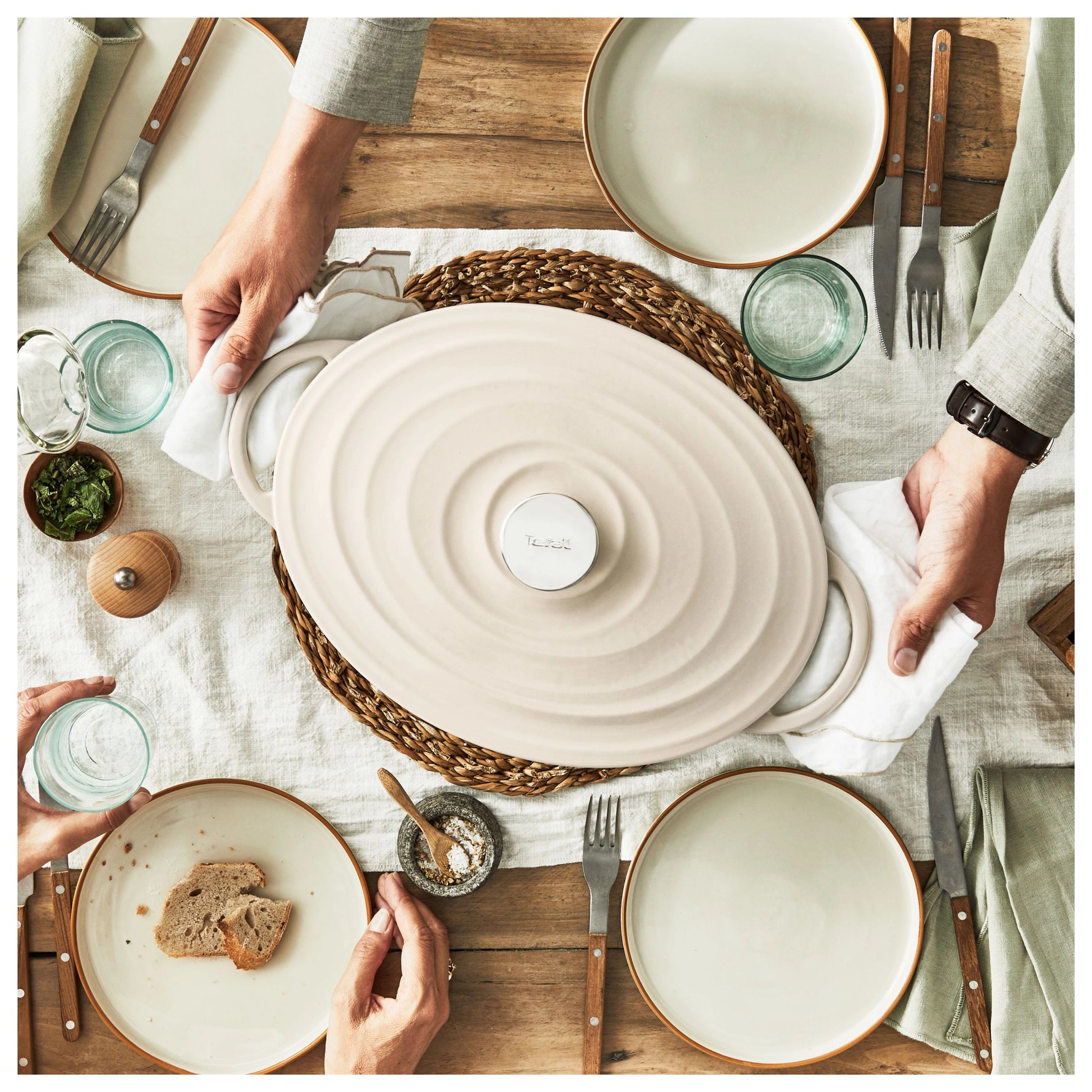 Faitout en Fonte Lov Ovale 34x26cm