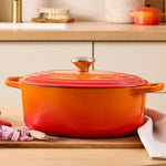 Cocotte Ovale En Fonte Emaillée 27cm Cerise